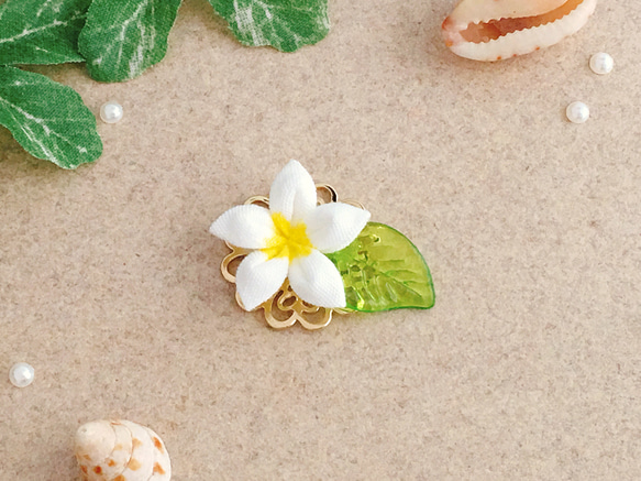 [面具用] Hibiscus plumeria 迷你胸針（Tsumami 作品 * 定制） 第3張的照片