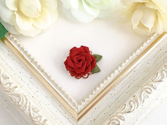 [面具用] Classic rose mini brooch (Tsumami work * made-to-order) 第2張的照片