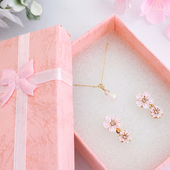 Cherry blossom coffret ~Pierce ver.~ (Tsumami work *Made to orde 第1張的照片