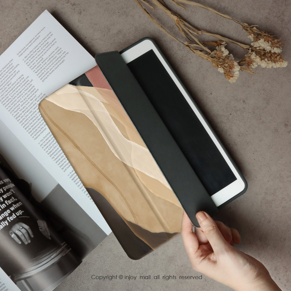 iPad case 12.9/Air5/iPad 9/mini6 附筆槽 皮革平板保護 柔光暮秋 第3張的照片