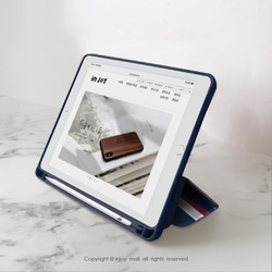 iPad case 12.9/Air5/iPad 9/mini6 附筆槽 皮革平板保護 相約冬季 第2張的照片