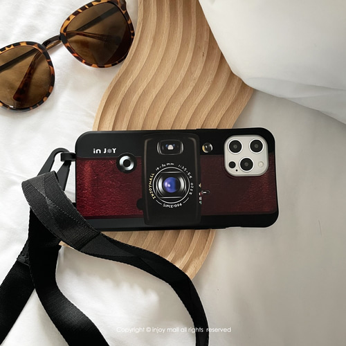 iPhone 17/16/15/14/13/12/11/SE3 レトロフィルムカメラ 2-in-1 耐衝撃