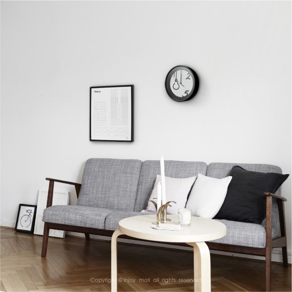 黒と白のシンプルな北欧電球時計/壁掛け時計 3枚目の画像