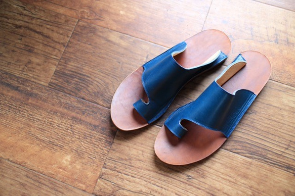 Munakata sandal -黒の革- 3枚目の画像