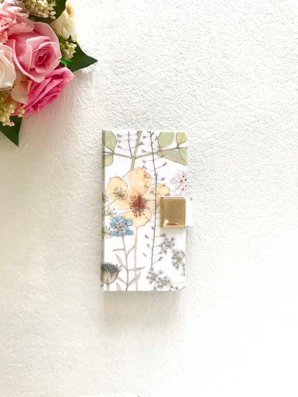 iPhoneケース 手帳型 リバティ「イルマ」ピンク系 花柄・ボタニカル柄 4枚目の画像