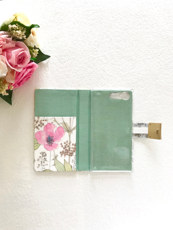 スマホケース(iPhone以外) 手帳型 リバティ「イルマ」ピンク系 花柄・ボタニカル柄 5枚目の画像