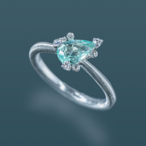 ☆うるうる✨Pt950 ピンクサファイヤ 涙型 ダイヤ 22号 指輪 商品詳細