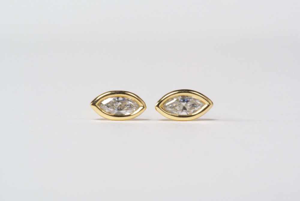 Marquise マーキスダイヤピアス(スタッズ)