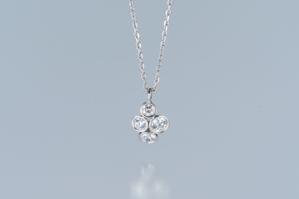 ダイヤモンド バブルネックレス / Pt900