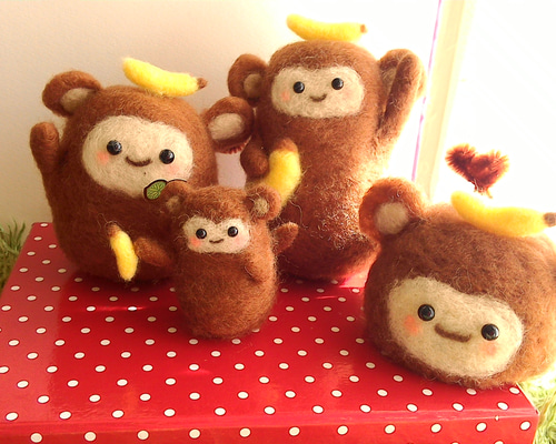 かわいいさるくんファミリー 大中小セット felt monkey 羊毛フェルト