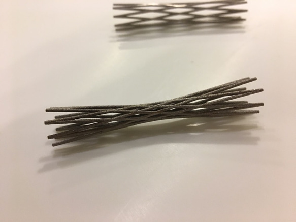 チタン ワイヤーカトラリーレスト 4本セット 箸置き ナイフレスト 彫刻