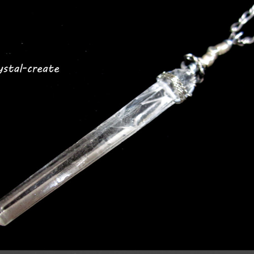 水晶の剣～（長剣）7.8cm ネックレス・ペンダント（メンズ
