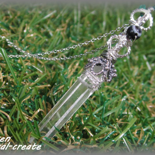 水晶の剣/ヴァジュラの剣～5.8cm ネックレス・ペンダント ishi-ken