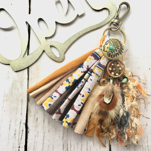 オルテガ刻印革タグ、ネイティブ風、タッセルキーホルダー、バッグ
