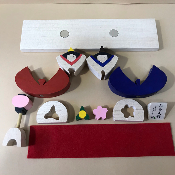 数量限定ハンドメイド2019☆雛飾り☆雛人形☆ 親王飾り☆三角雛☆桜・橘☆ぼんぼり☆木製☆組み木☆おむすび☆おにぎり 4枚目の画像