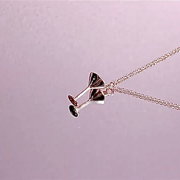 カクテルグラス ペンダントネックレス 鏡面仕上げ シルバー925　ピンクゴールドプレーテッド 5枚目の画像
