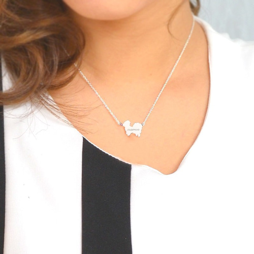 パピヨン シルエットペンダントネックレス シルバー(プラチナ