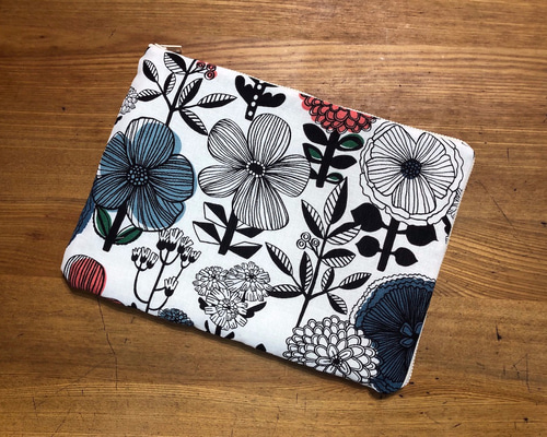 1_ec1a4d1ed6d18821d3ee51320824