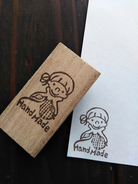 【新作】Hand Made編み物女の子はんこ 4枚目の画像