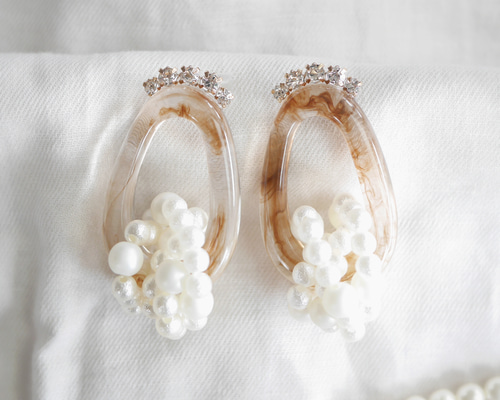 169.Marble brownべっ甲ピアス✴イヤリング パールビジュークリア 