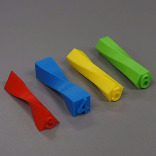 3Dプリンタで作るオーダーメイドのオリジナル箸置き（三角形