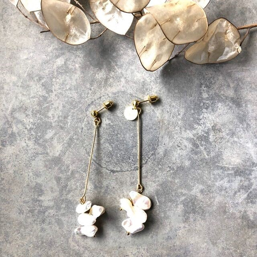 淡水パール の ロング アシンメトリー ピアス or イヤリング ピアス 
