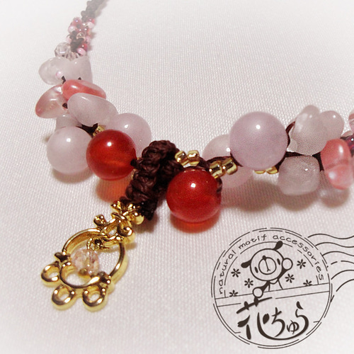 マクラメビーズネックレス～berry&flowers～ ネックレス・ペンダント