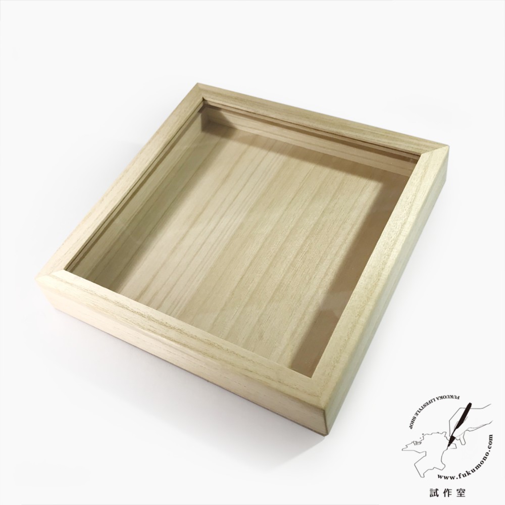 桐のコレクションケース：スクエア 4,859円