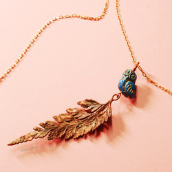 描金琉璃貓頭鷹蕨葉項鍊，紅銅手工真花飾品Real Fern Owl Copper Necklace  #LUNALUNA 第2張的照片