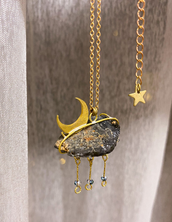 亮星球項鏈 Under the moonlight necklace #LUNALUNAisdreaming 第2張的照片