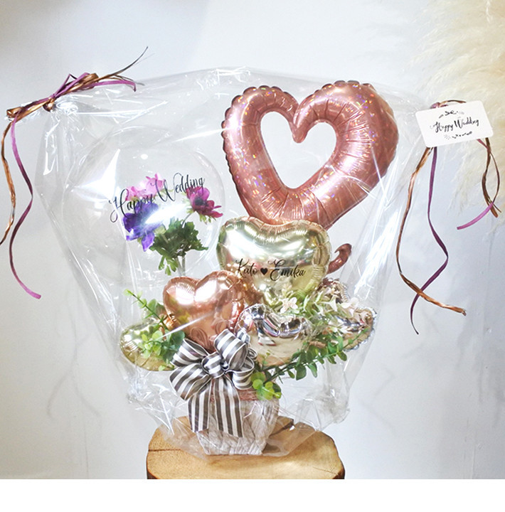 結婚式おしゃれな受付に☆ お名前入り！アネモネのバルーンフラワーアレンジ