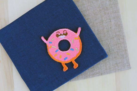 嘻哈甜甜圈自黏繡布貼-歡樂速食系列 第1張的照片
