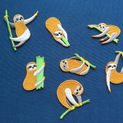 橫倒立樹懶自黏繡布貼-小樹懶系列 第3張的照片