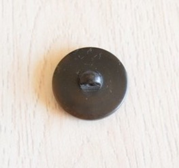 【Vintage】ブラック ＆クリアブラウン ビンテージボタン(2個) 3枚目の画像