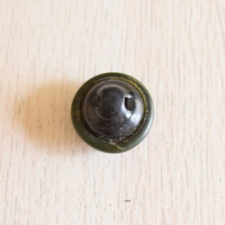 【France Vintage】グリーン レトロ ビンテージボタン (2個) 3枚目の画像