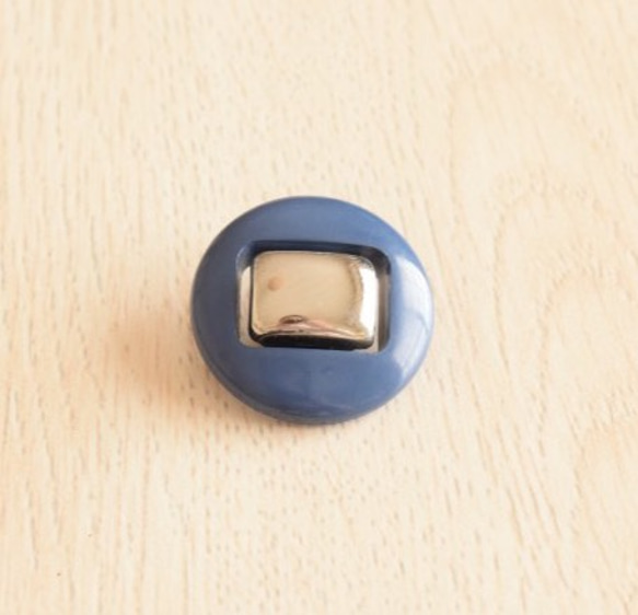 【France import】ブルー＆シルバー ラウンドボタン (2個) 2枚目の画像