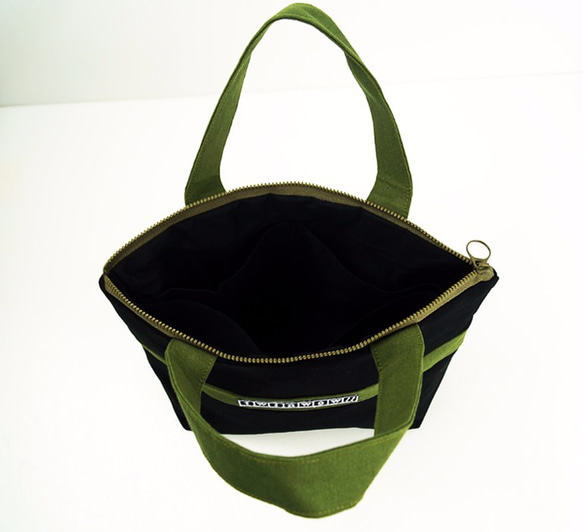 twinwow - 優美典雅 - 細緻質感手提包 - 時尚黑綠 第3張的照片
