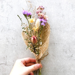ストックとかすみ草のドライフラワーブーケ・スワッグ ドライフラワー