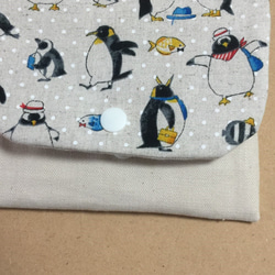 (刺繍名入れ可)移動ポケット　ペンギンお父さん 2枚目の画像