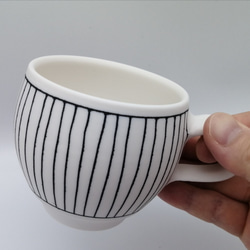 黒線紋カップ　【磁器】　チャイ、コーヒー、紅茶、等にマグカップ！ 8枚目の画像