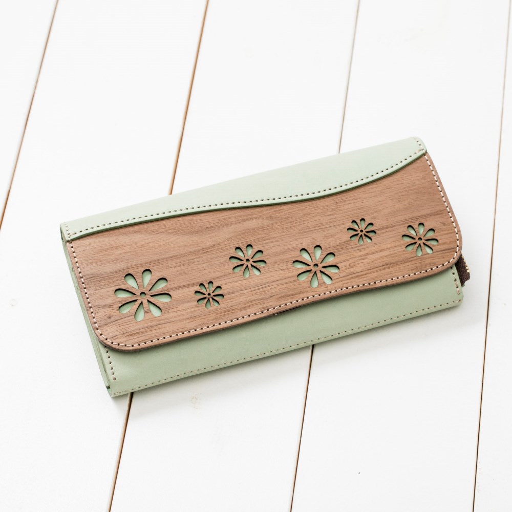 【FLEUR】ロングウォレット　ペールグリーン　[名入れ可]