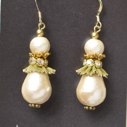 ＜Cotton　Pearl　Earrings ＞ 2枚目の画像