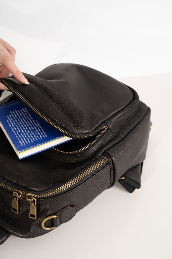 可三用 多夾層後揹包 黑 第10張的照片