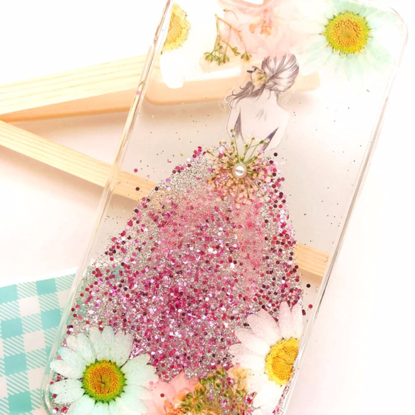 iPhoneX iPhone8/7/6S/5/SE/Plus 押し花 ケース 多機種対応 スマホケース 4枚目の画像