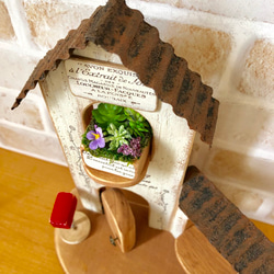 ミニチュアの木製ハウスの置物ロング 3枚目の画像