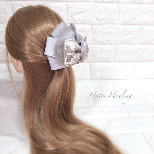高級刺繍リボン グレー バンスクリップ ヘアクリップ・バナナクリップ