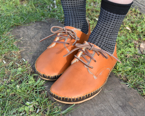 あたたか手縫いヒモ靴 踏んでもカカトを入れても快適な革靴 21cm