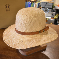 木型で作った丸型の麦わら帽子 7枚目の画像