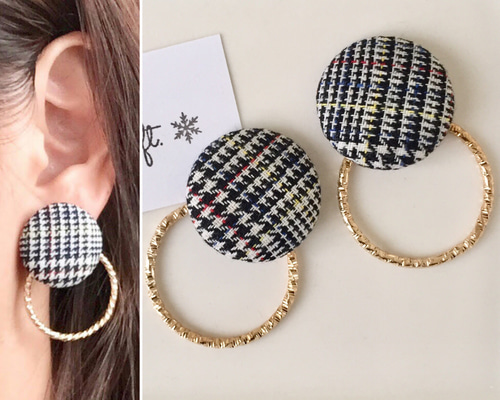 ミナペルホネン ribbon breeze くるみボタン ピアス/イヤリング