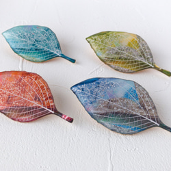 ★再販★木の葉のブローチ(夕色) 5枚目の画像